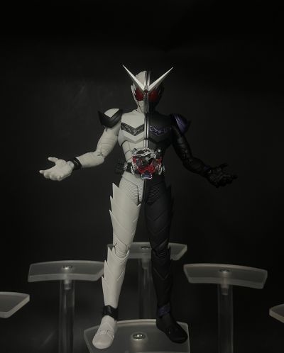 S.H.Figuarts（真骨雕制制法）假面骑士双骑 獠牙王牌形态（风都侦探改编动画纪念版）