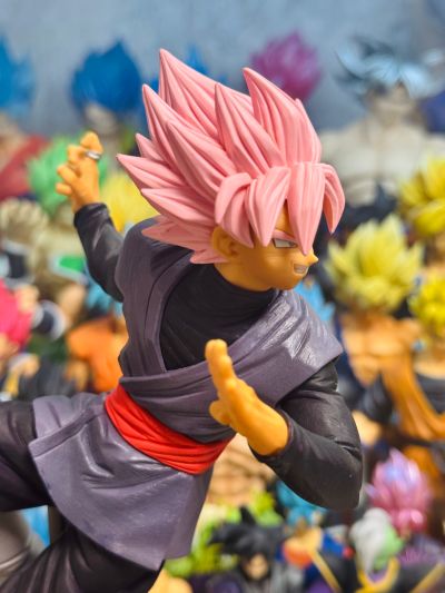 龙珠超 孙悟空FES!! 其之五  黑悟空 超级赛亚人桃红