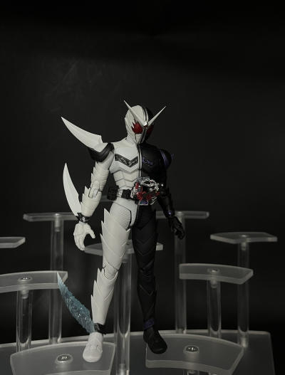 S.H.Figuarts（真骨雕制制法）假面骑士双骑 獠牙王牌形态（风都侦探改编动画纪念版）