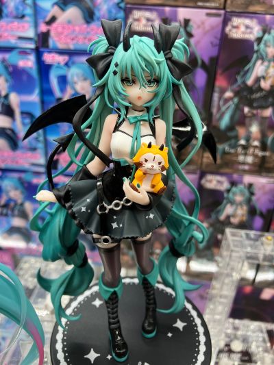 Trio-Try-iT 初音未来×小浣熊拉斯卡尔 恶魔