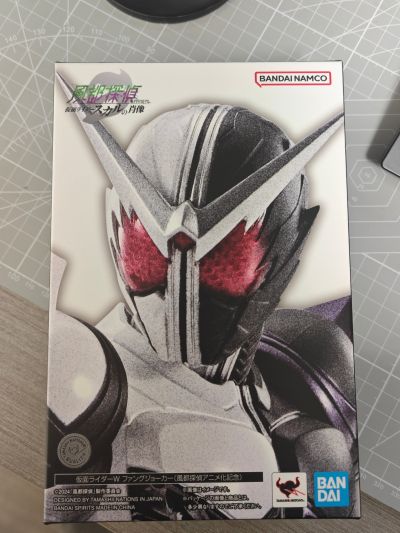 S.H.Figuarts（真骨雕制制法）假面骑士双骑 獠牙王牌形态（风都侦探改编动画纪念版）