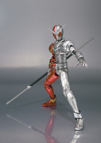 S.H.Figuarts 假面骑士双骑 狂热金属形态