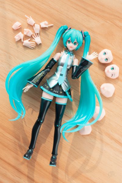 布鲁可积木人奇迹版 初音未来 公式服