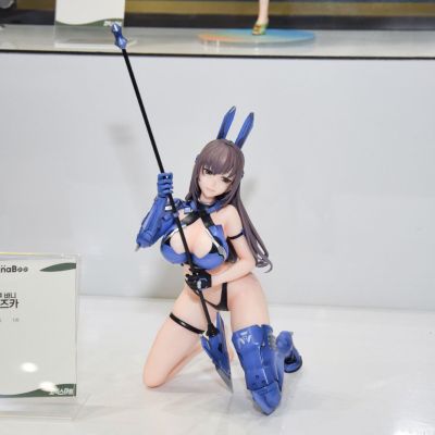 Blue Bunny 诗香