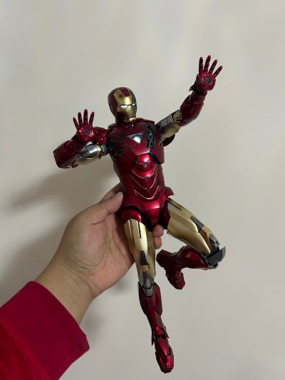 MMS687D52 复仇者联盟 钢铁侠 Mark6