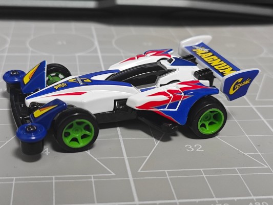 多美卡高级无限 四驱兄弟！！迷你四驱 旋风冲锋