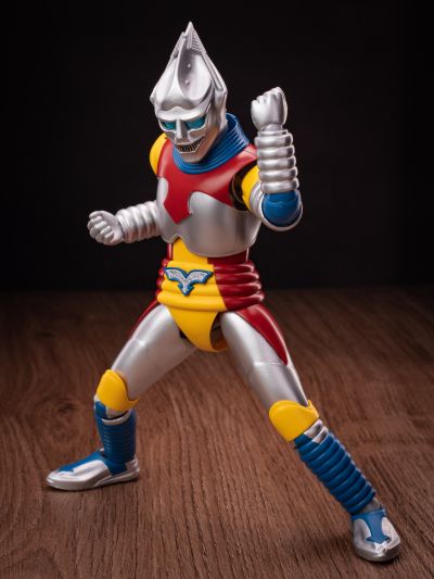 S.H.MonsterArts 哥斯拉大战美加洛 喷射杰格（1973）