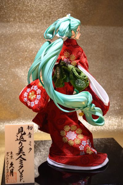 初音未来 回首美人图  -久月联名日本人偶-