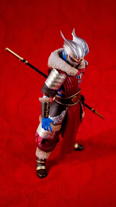 S.H.Figuarts  悟空战袍·赛罗奥特曼