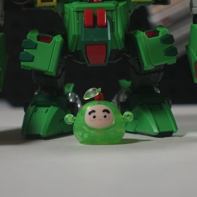 果宝特攻拼装机甲系列模型 小果战宝