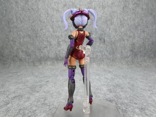 机甲少女 猩红魔鹫