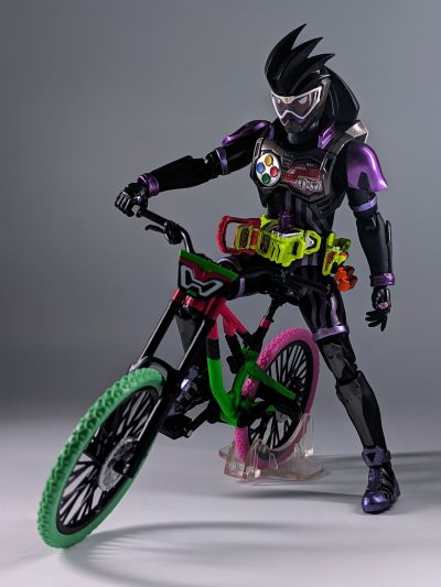 S.H.Figuarts 假面骑士：艾克赛德  高手运动自行车