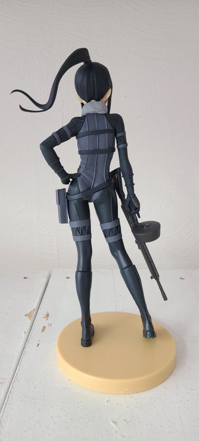 刀剑神域外传Gun Gale Online Luminasta“Pitohui”