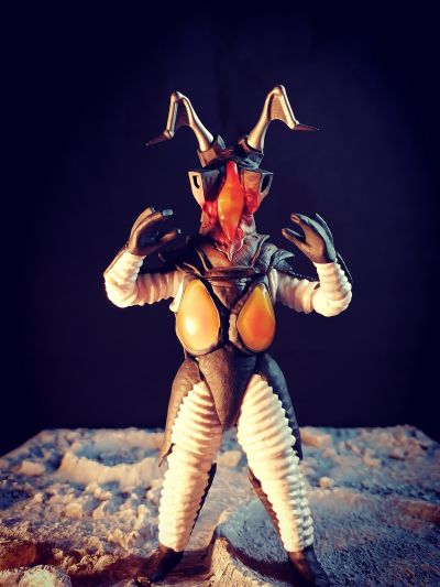 S.H.Figuarts  芝顿 一兆度火球版