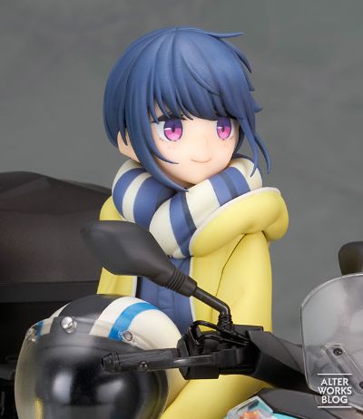 摇曳露营△ 志摩凛+三轮摩托