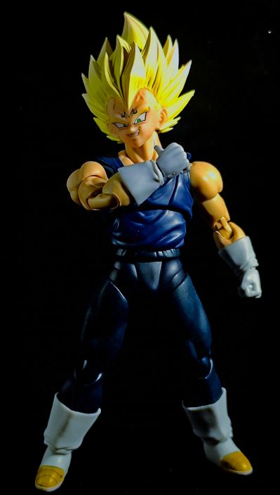 S.H.Figuarts  贝吉塔《龙珠超：超级人造人》