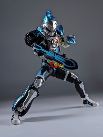 S.H.Figuarts  假面骑士艾克赛德 假面骑士勇者 猎人任务玩家 等级5