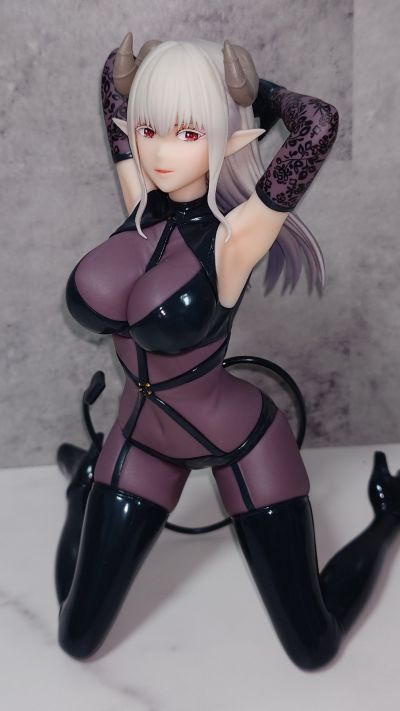 2.5次元的诱惑 握笔之友！ 拉丝塔洛忒~梦幻服装造型~