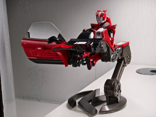 S.H.Figuarts  特莱多隆