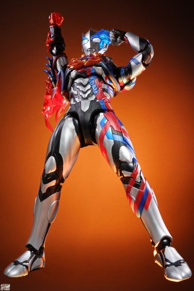 布鲁可积木人  奥特名鉴传奇版 布莱泽奥特曼 法多兰盔甲