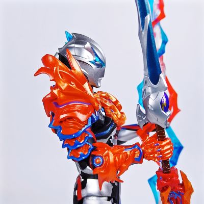 布鲁可积木人  奥特名鉴传奇版 布莱泽奥特曼 法多兰盔甲