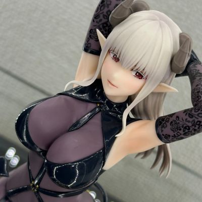 2.5次元的诱惑 握笔之友！ 拉丝塔洛忒~梦幻服装造型~