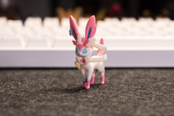 宝可梦比例世界 帕底亚地区 牡丹+仙子伊布