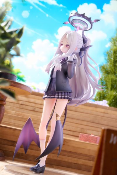 蔚蓝档案  空崎日奈 制服ver.