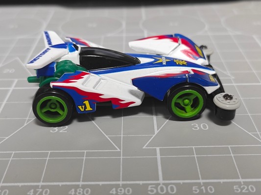 多美卡高级无限 四驱兄弟！！迷你四驱 胜利冲锋