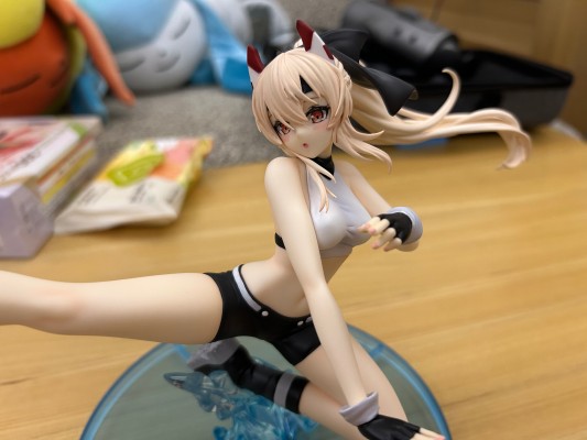 碧蓝航线 绫波 跃动飞踢！