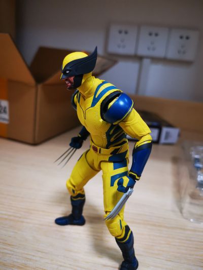 S.H.Figuarts 金刚狼（死侍与金刚狼）