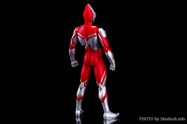 ULTRA-ACT 佐菲 -梦比优斯奥特曼特别套装-