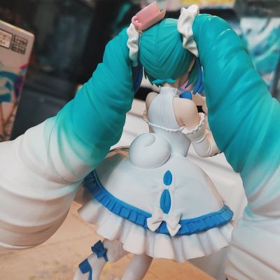初音未来系列 Luminasta 初音未来联名大耳狗 白色连衣裙