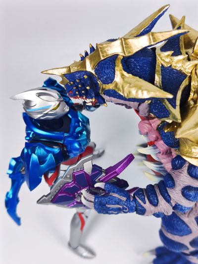 S.H.Figuarts 皓月装甲