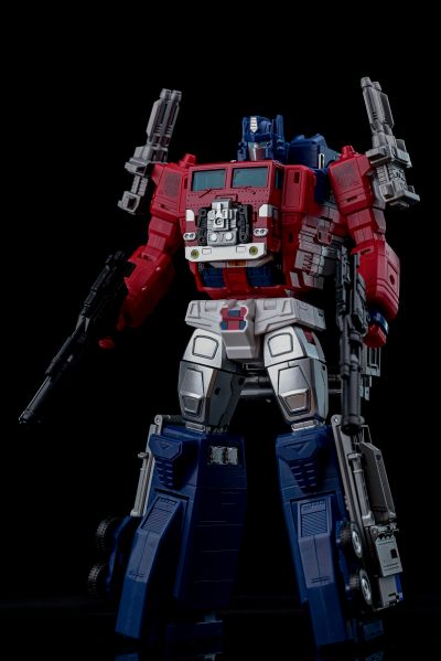 变形金刚大师级 合体系列 MPG-09 超级仁莱