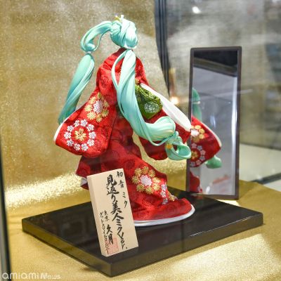 初音未来 回首美人图  -久月联名日本人偶-