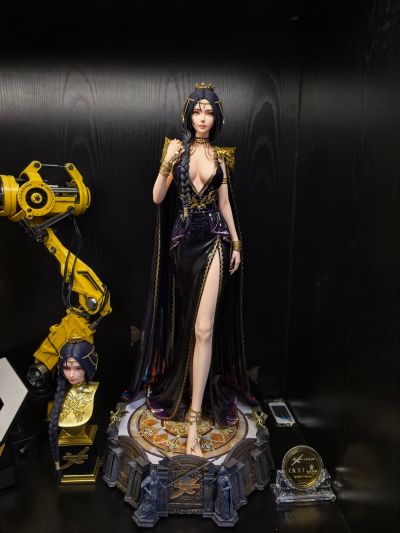 鬼刀系列 女王