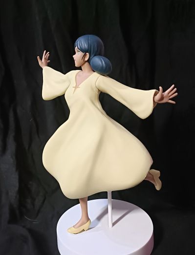 机动战士高达  拉拉·辛