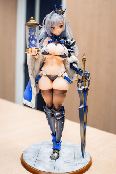 龙使者的公主 驯龙师 普拉提娅