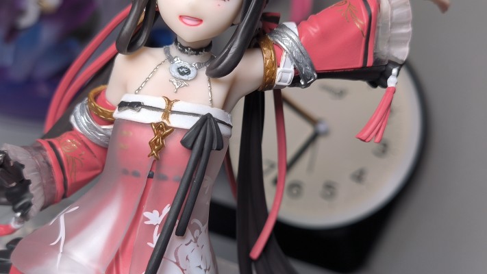 战双：帕弥什 泡面压人偶 -蒲牢·华钟 赤锦洄梦-