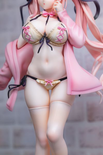 李原莉可 小恶魔缎带泳装