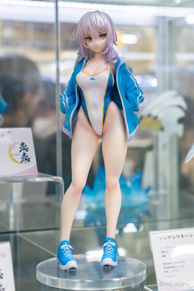 -樱- 傲娇游泳部经理小鞠