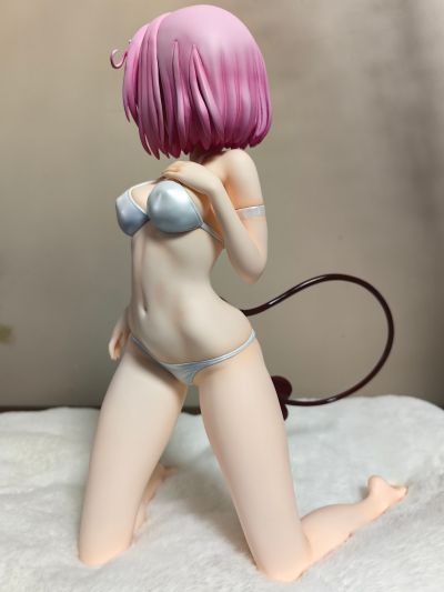 B-style 出包王女DARKNESS 梦梦·贝莉雅·戴比路克 泳装 with 体操服