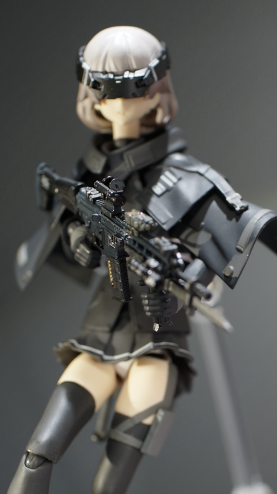 小军械库 LA076 20式突击步枪