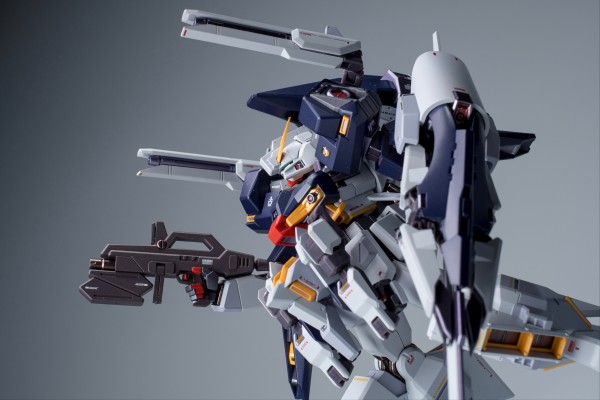 METAL ROBOT魂＜机动战士系列＞  TR-1高达[海瑟斯雷]