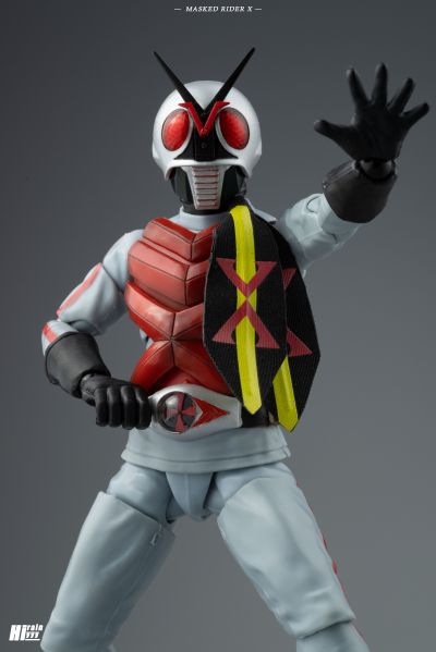 S.H.Figuarts(真骨雕制法) 假面骑士埃克斯