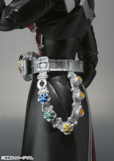 S.H.Figuarts  假面骑士巫骑 火焰形态