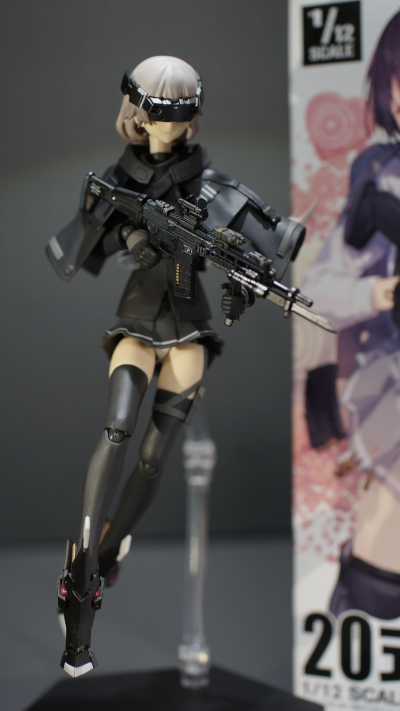 小军械库 LA076 20式突击步枪