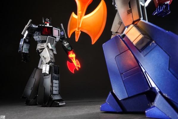 AMK PRO系列 变形金刚：G1 暗黑擎天柱 新涂装版