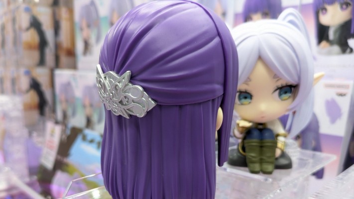 葬送的芙莉莲 坐姿人偶-芙莉莲-